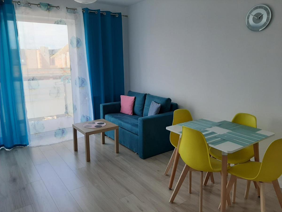 Apartament Viktoria Apartment Darlowko Ngoại thất bức ảnh